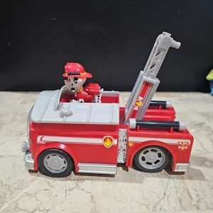 Paw Patrol On A Roll Deluxe Transform Marshall Fire Truck Spin Master